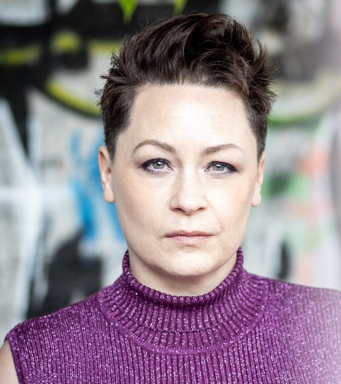 Portrait of Alison Winter